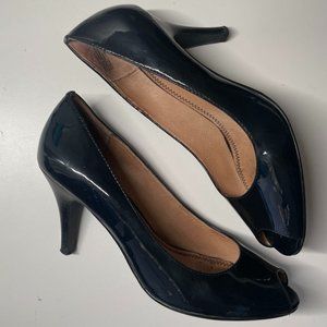 B.P. Navy Heels, 7.5